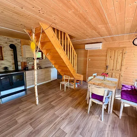 Nad Skalou Feriehus *